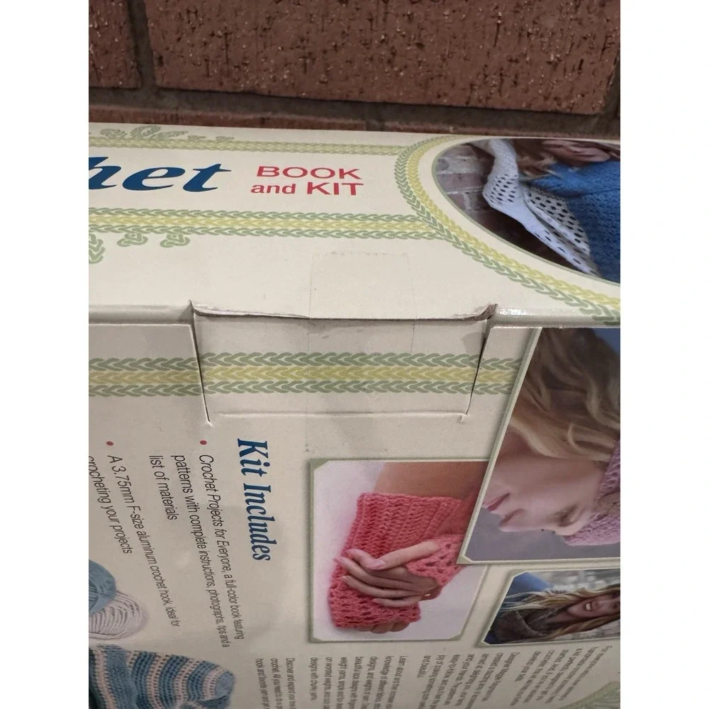 Mud Puddle Beginning Crochet Kit w Book Crochet Hook 2 Skeins of Yarn